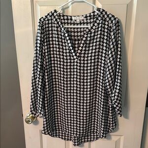 Chaus Houndstooth Top Sz XL